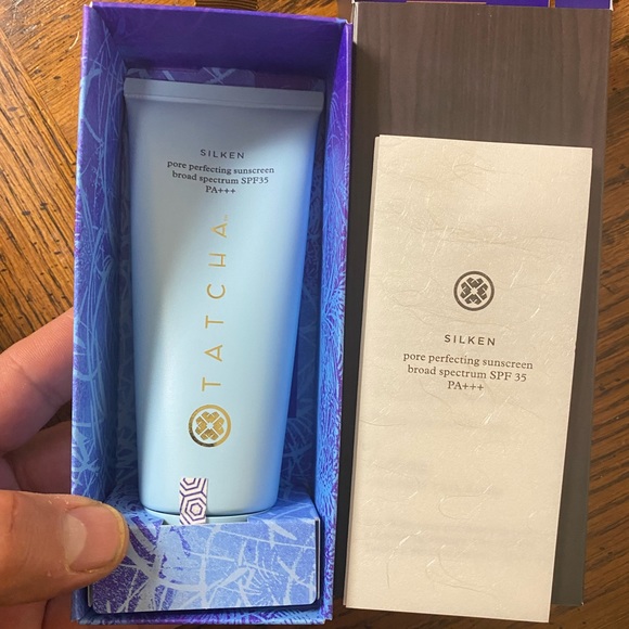 Tatcha silken pore perfecting sunscreen spf +++35 - Picture 3 of 7